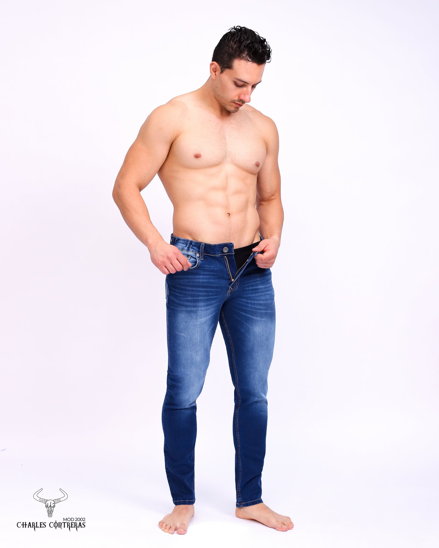 Jeans para caballero, azul marino, Corte Slim.