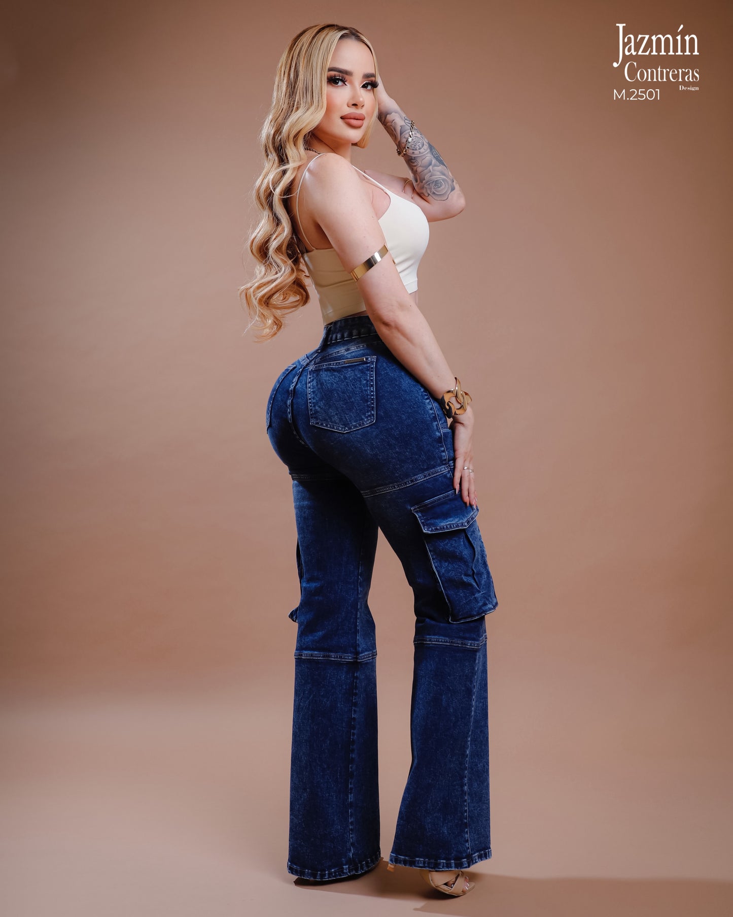 Jeans Cargo Recto, Corte Colombiano, Mezclilla strech.