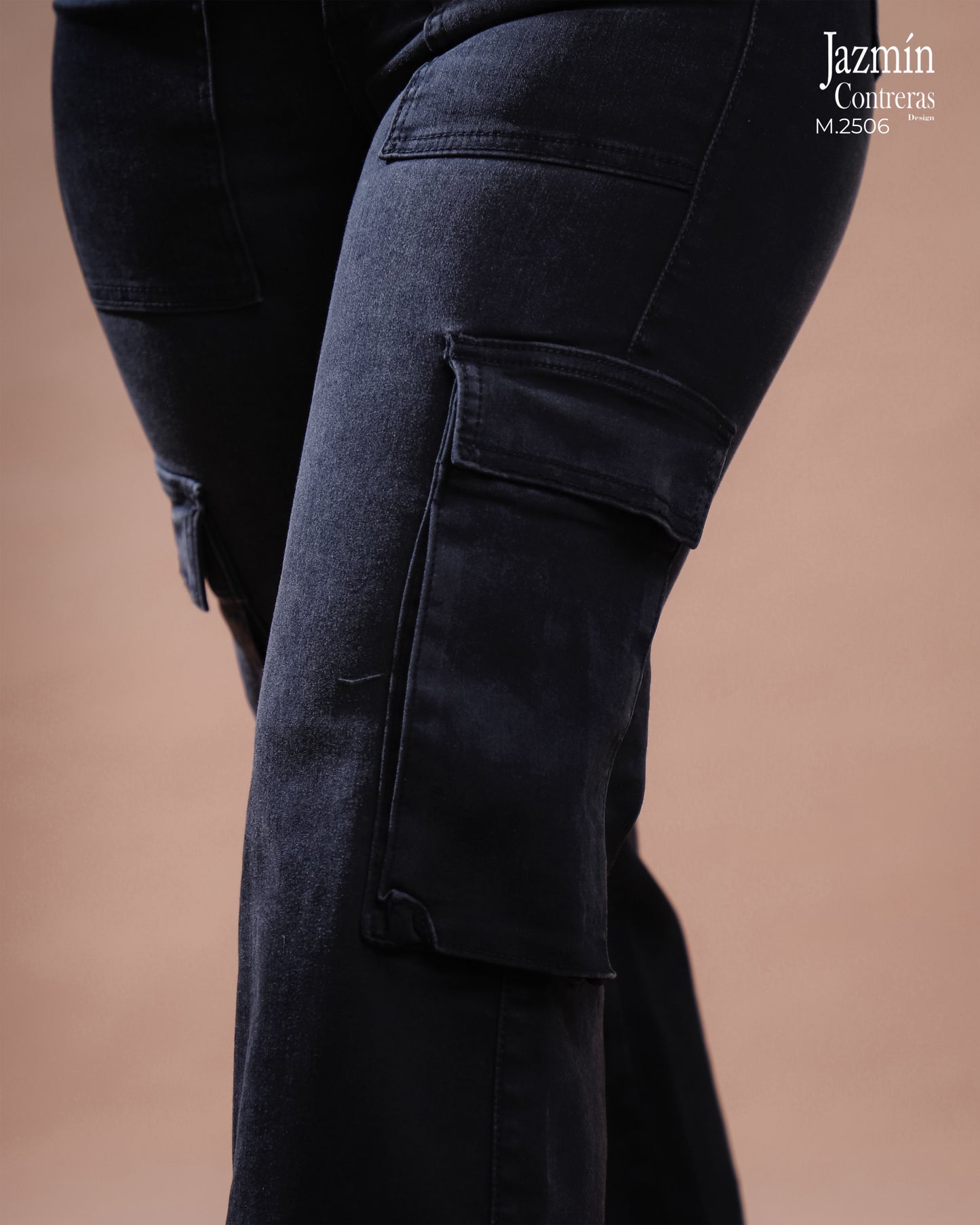 Jeans cargo, 1 botones, color negro-gris