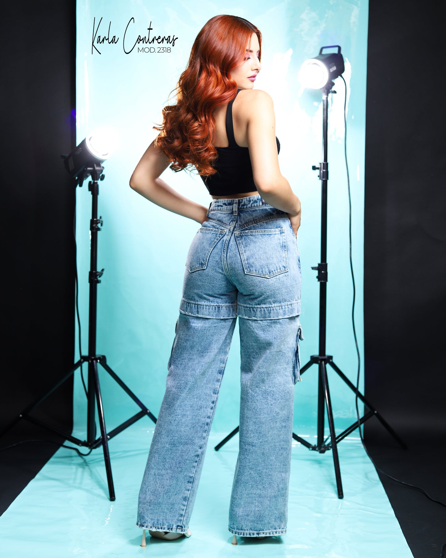 Jeans Wide Leg Cargo, color azul.