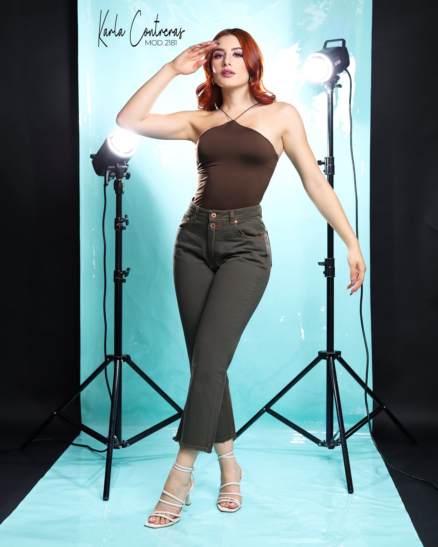 Jeans momfit, color verde.