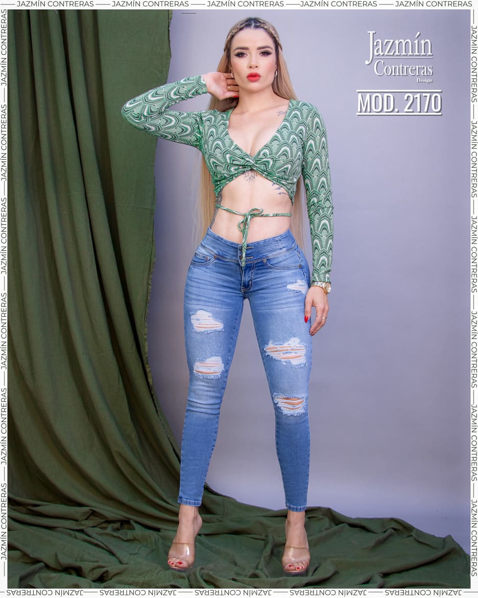 Skinny jeans corte colombiano azul claro