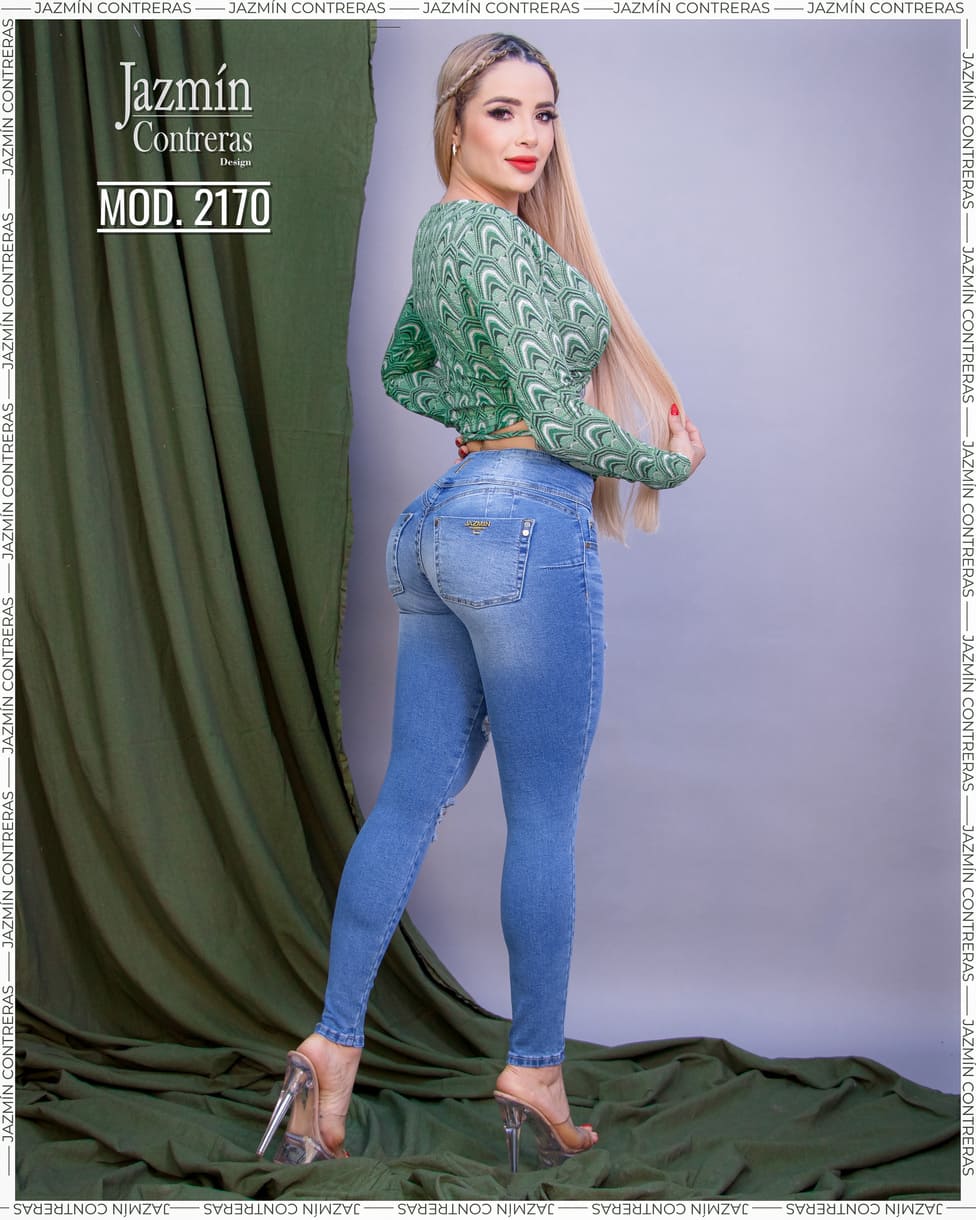Skinny jeans corte colombiano azul claro
