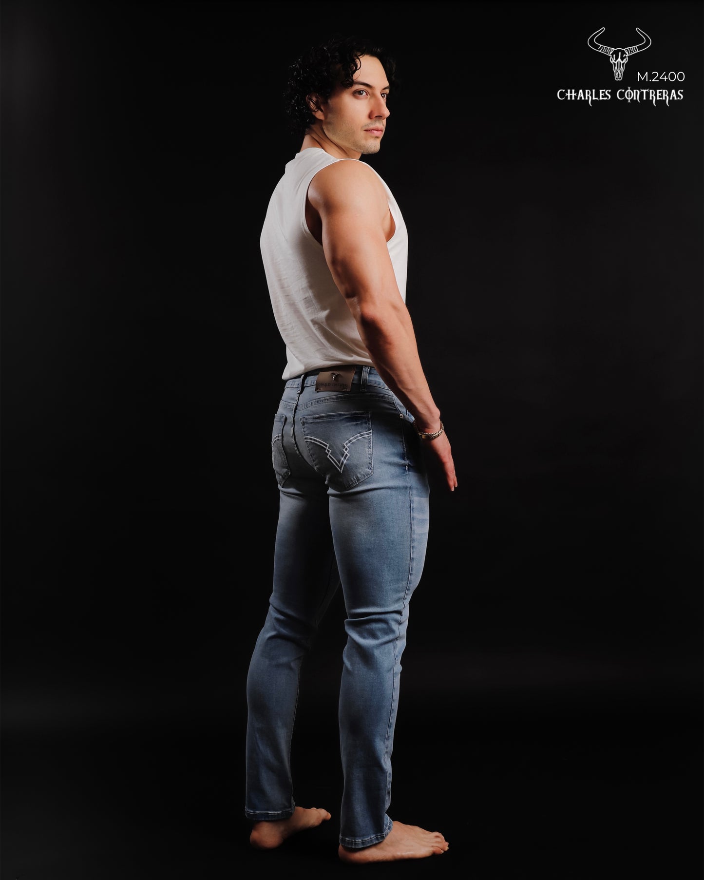 Jeans corte slim, para caballero azul claro.