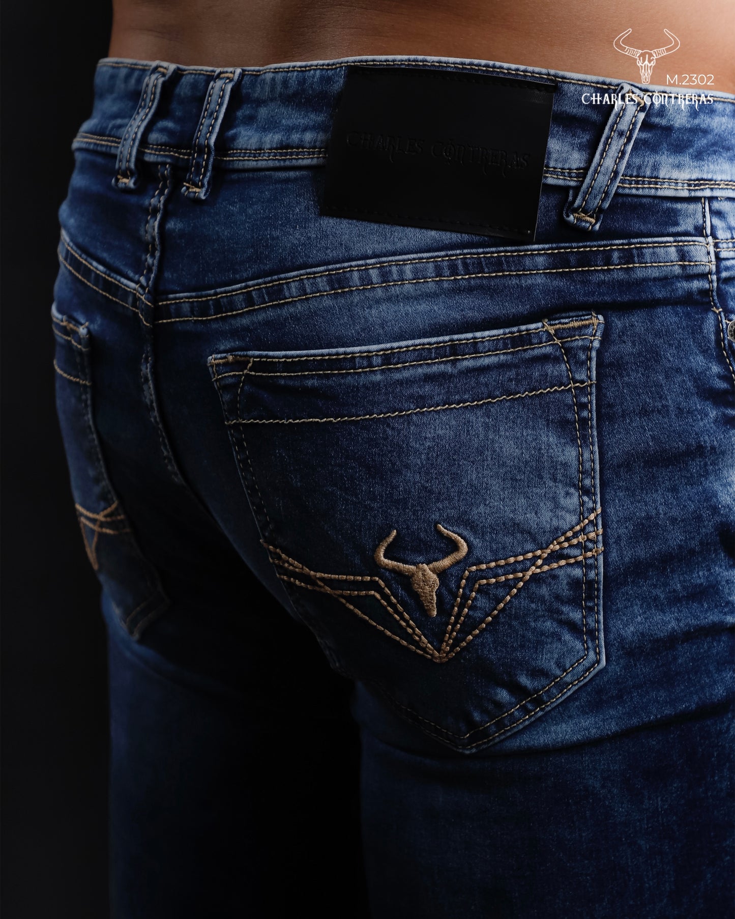 Jeans para caballero corte Slim, azul marmol.