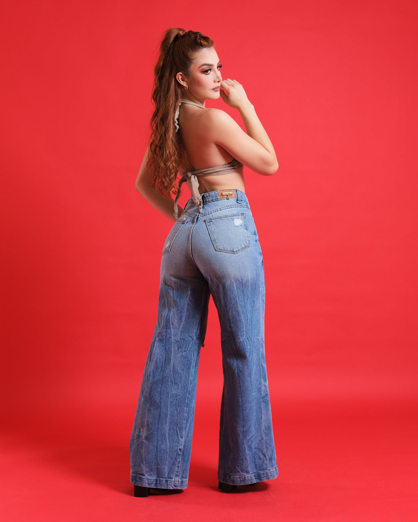 Jeans Wide Leg, mezclilla rigida.