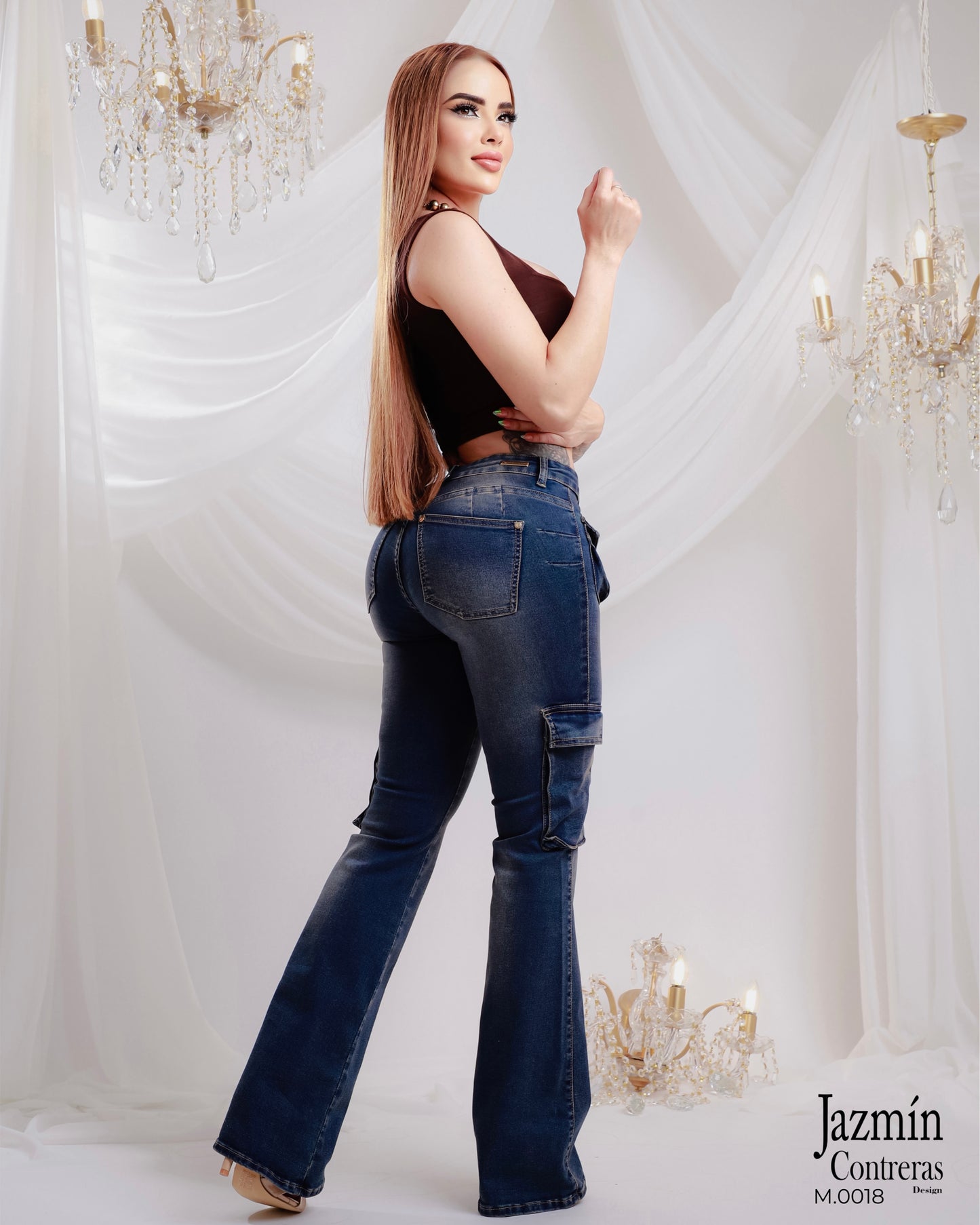 Jeans campana cargo, 1 boton, corte colombiano.