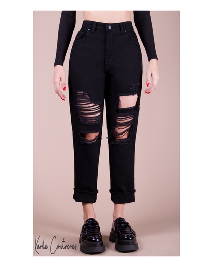 Jeans Momfit basico, con roturas, negro.