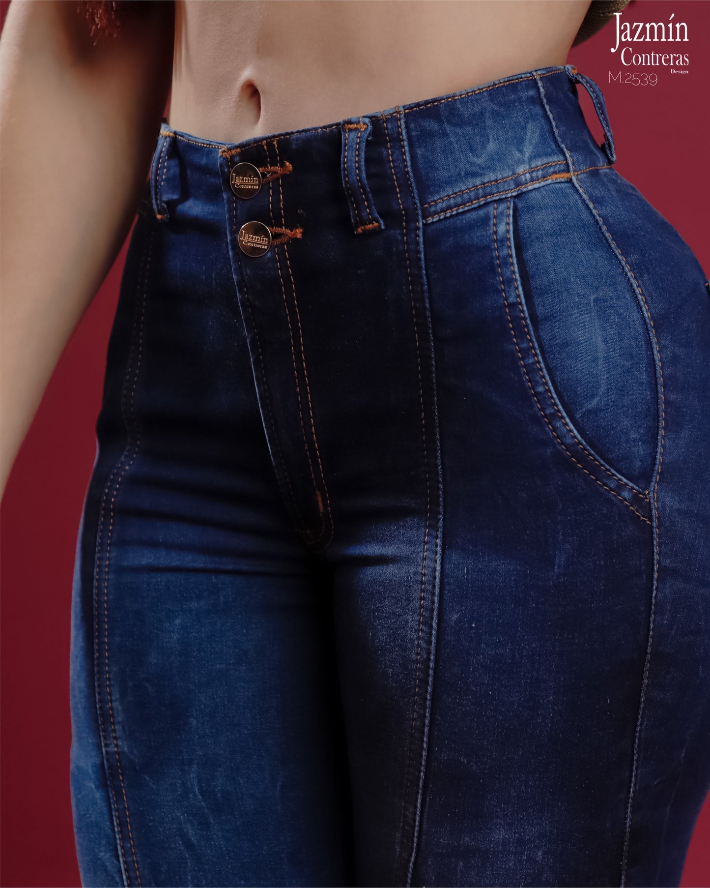 Jeans skinny azul mármol oscuro