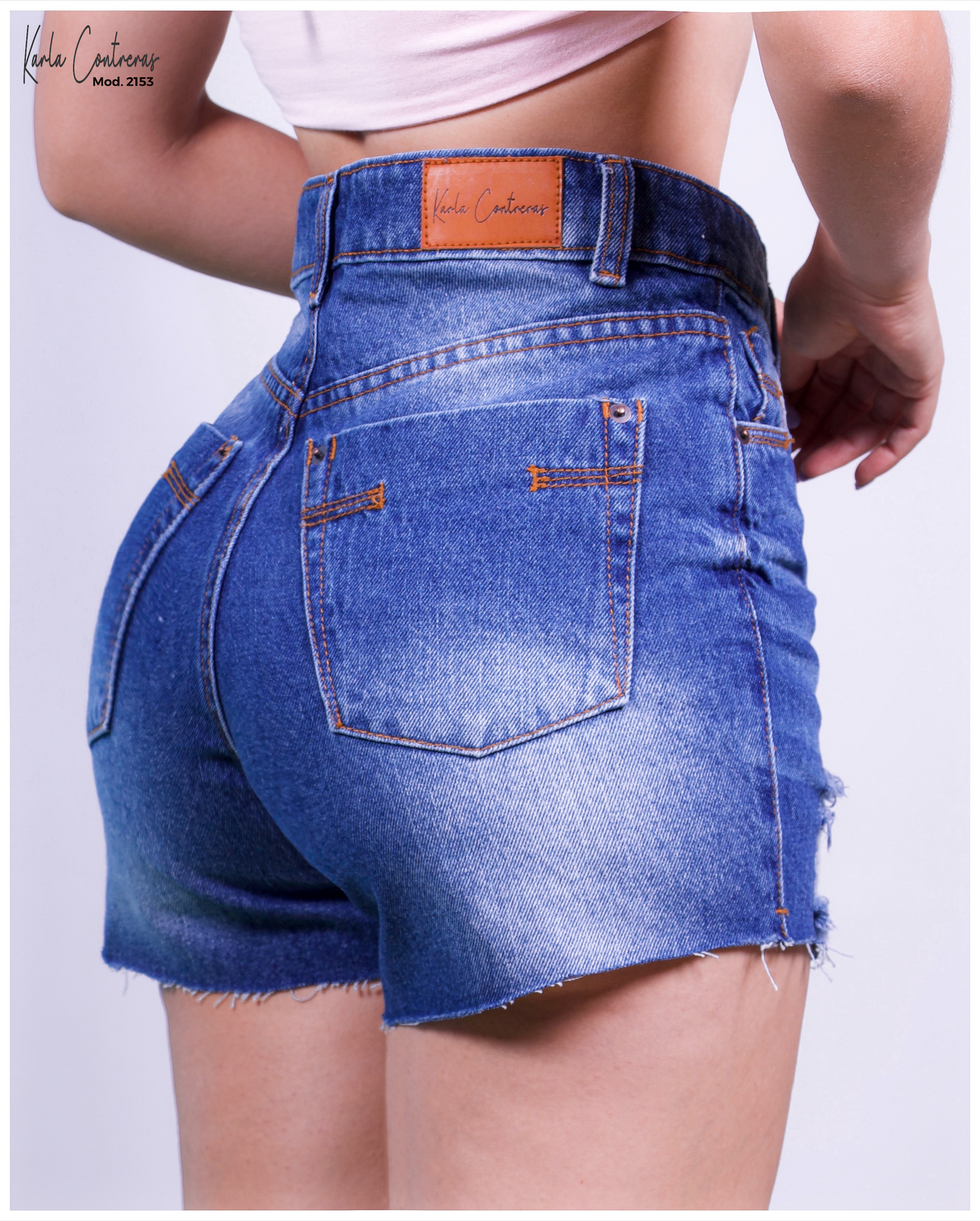 Short Momfit sin bastilla y con roturas.