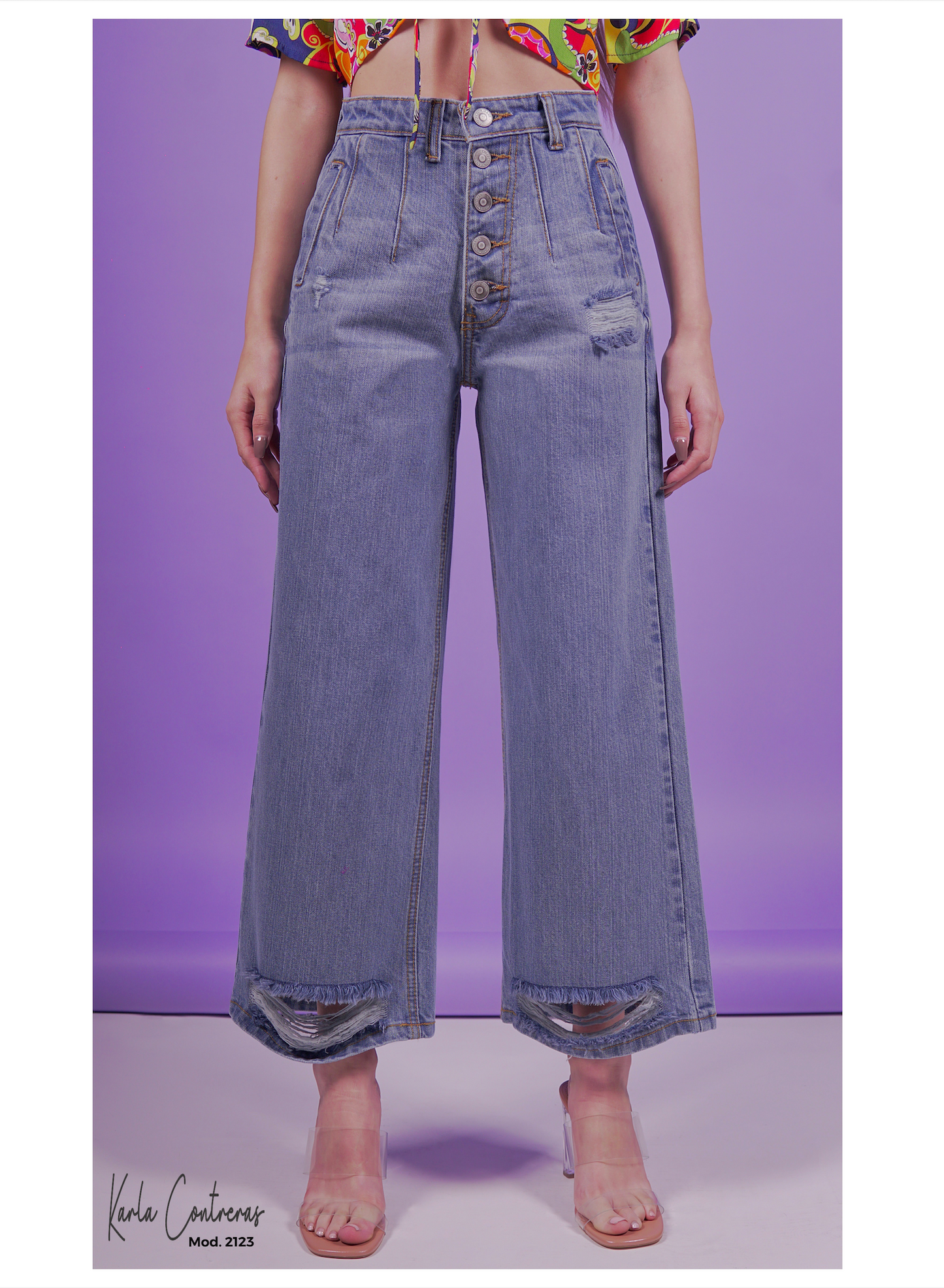 Jeans Culotte, son 5 botones, azul.