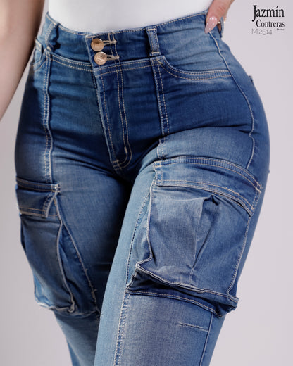 Jeans Cargo. Corte Colombiano.