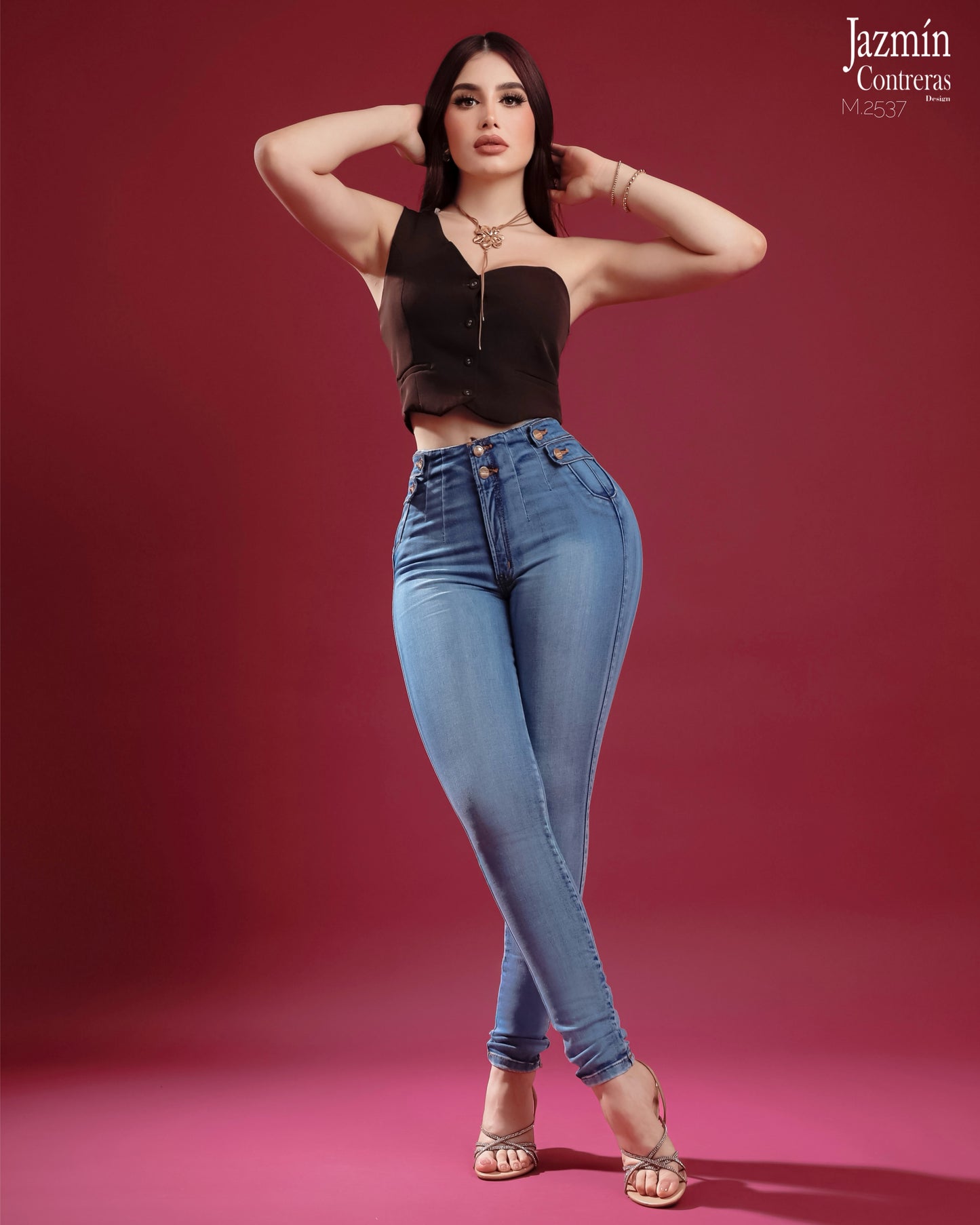 Skinny jeans, con deslave.