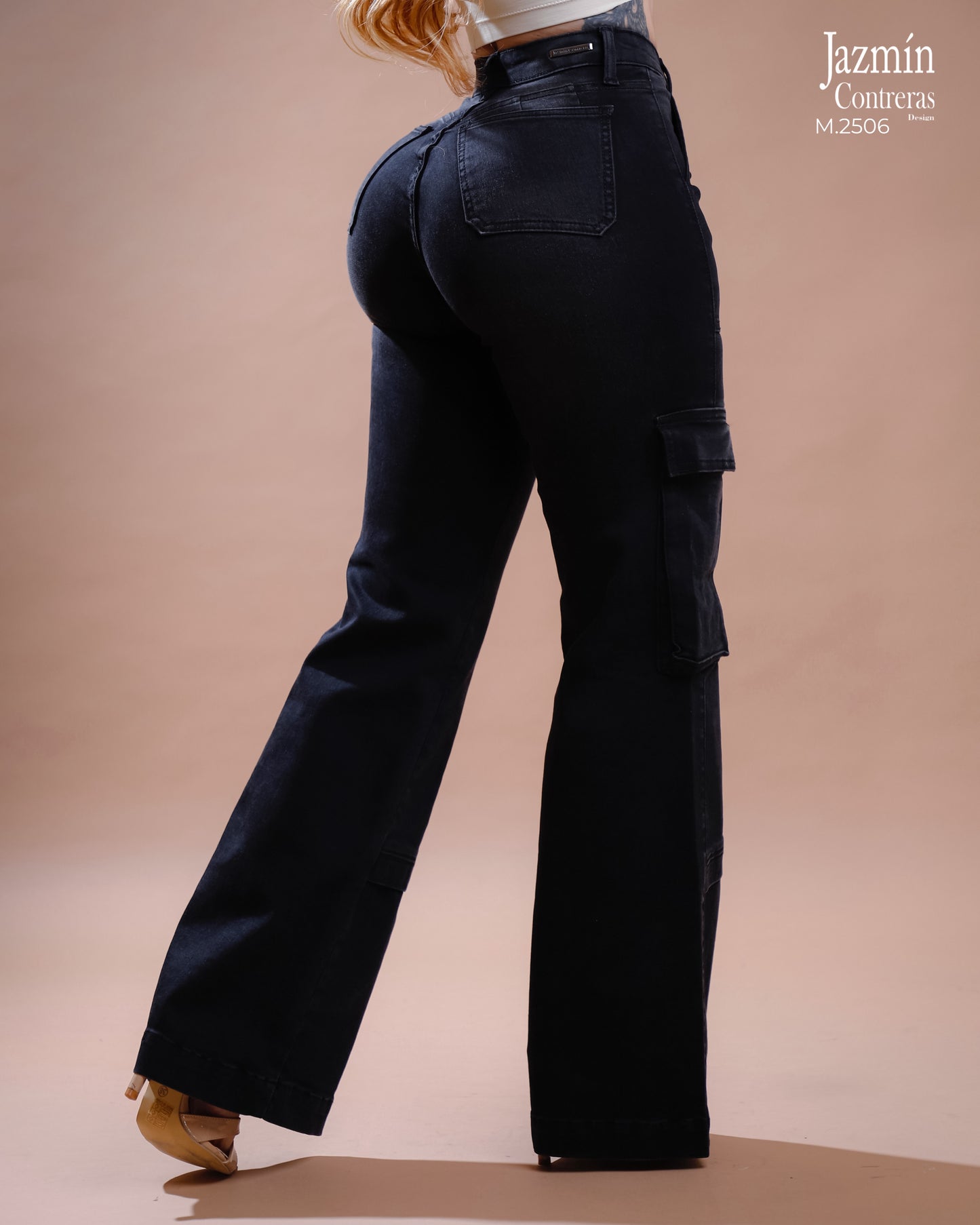 Jeans cargo, 1 botones, color negro-gris