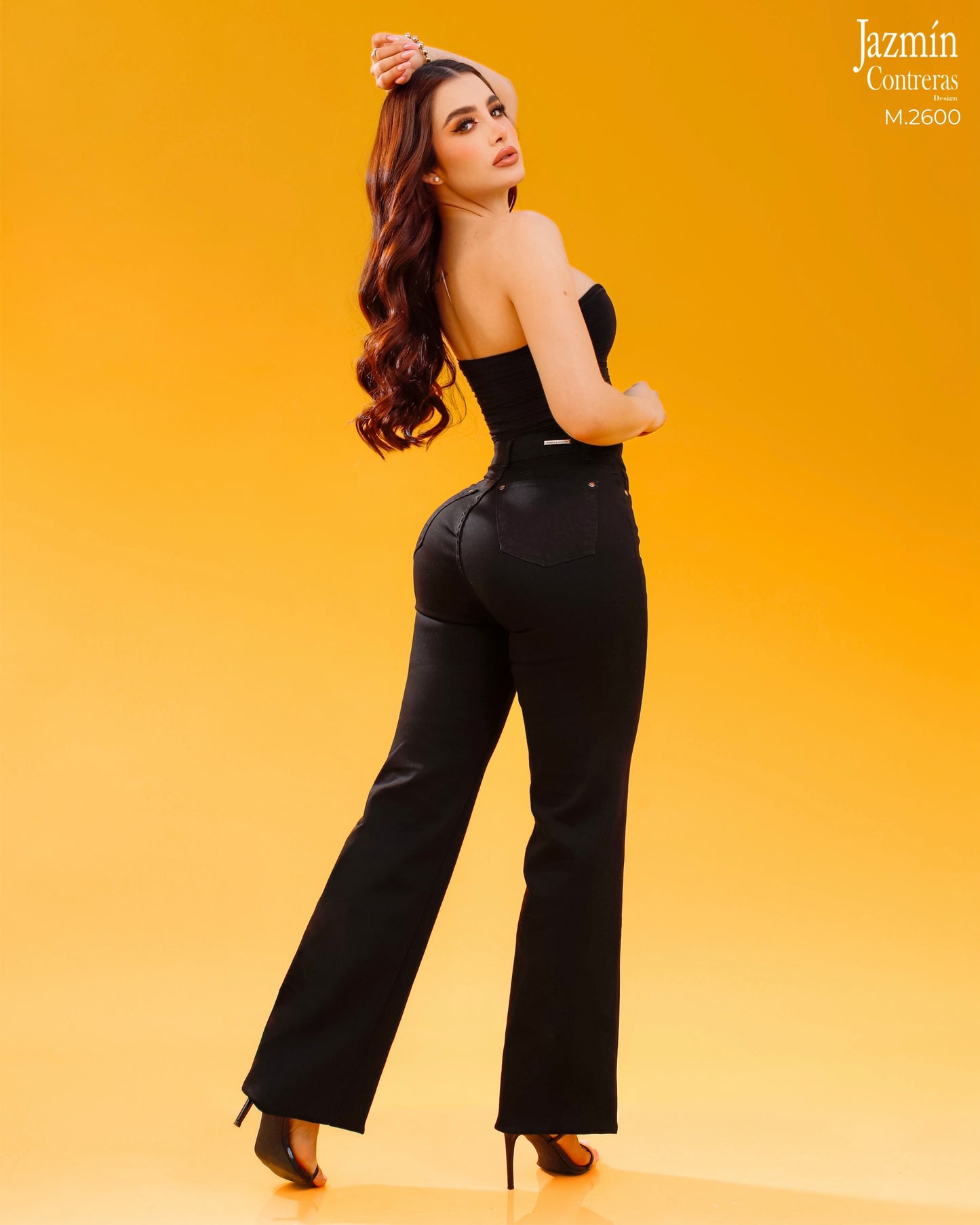 Jeans Wide Leg, negro, corte colombiano.