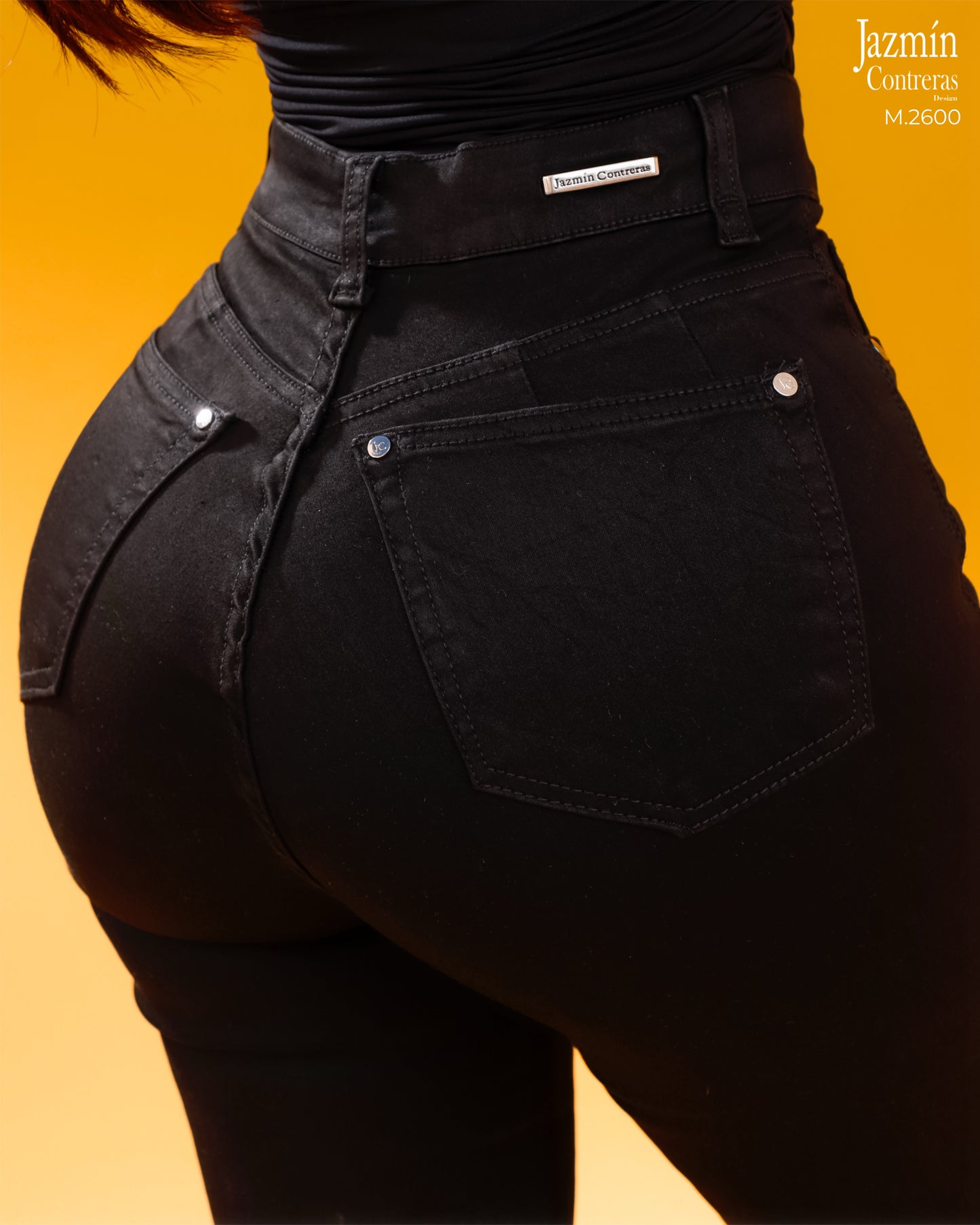 Jeans Wide Leg, negro, corte colombiano.