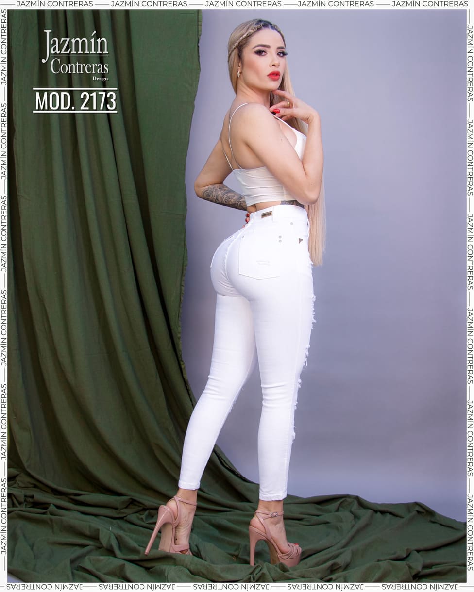 Skinny jeans corte colombiano estilo básico