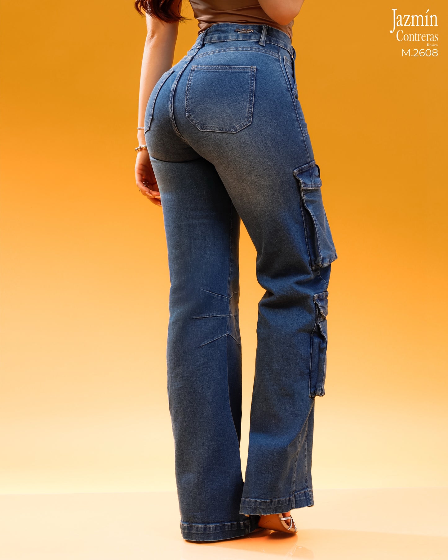 Jeans Cargo, 4 bolsas, corte colombiano.