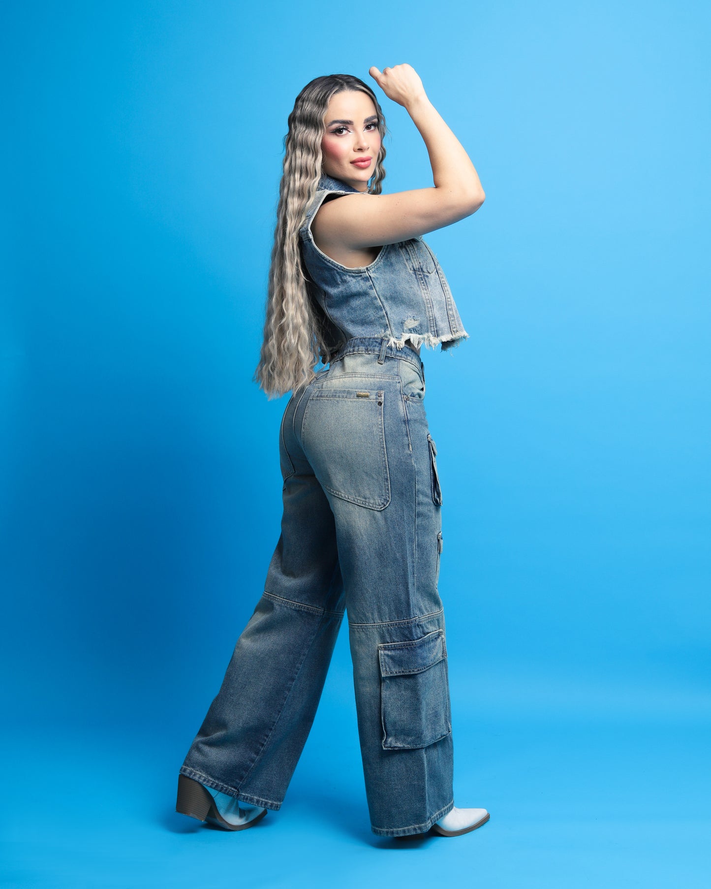 Jeans cargo oversize, 1 boton.
