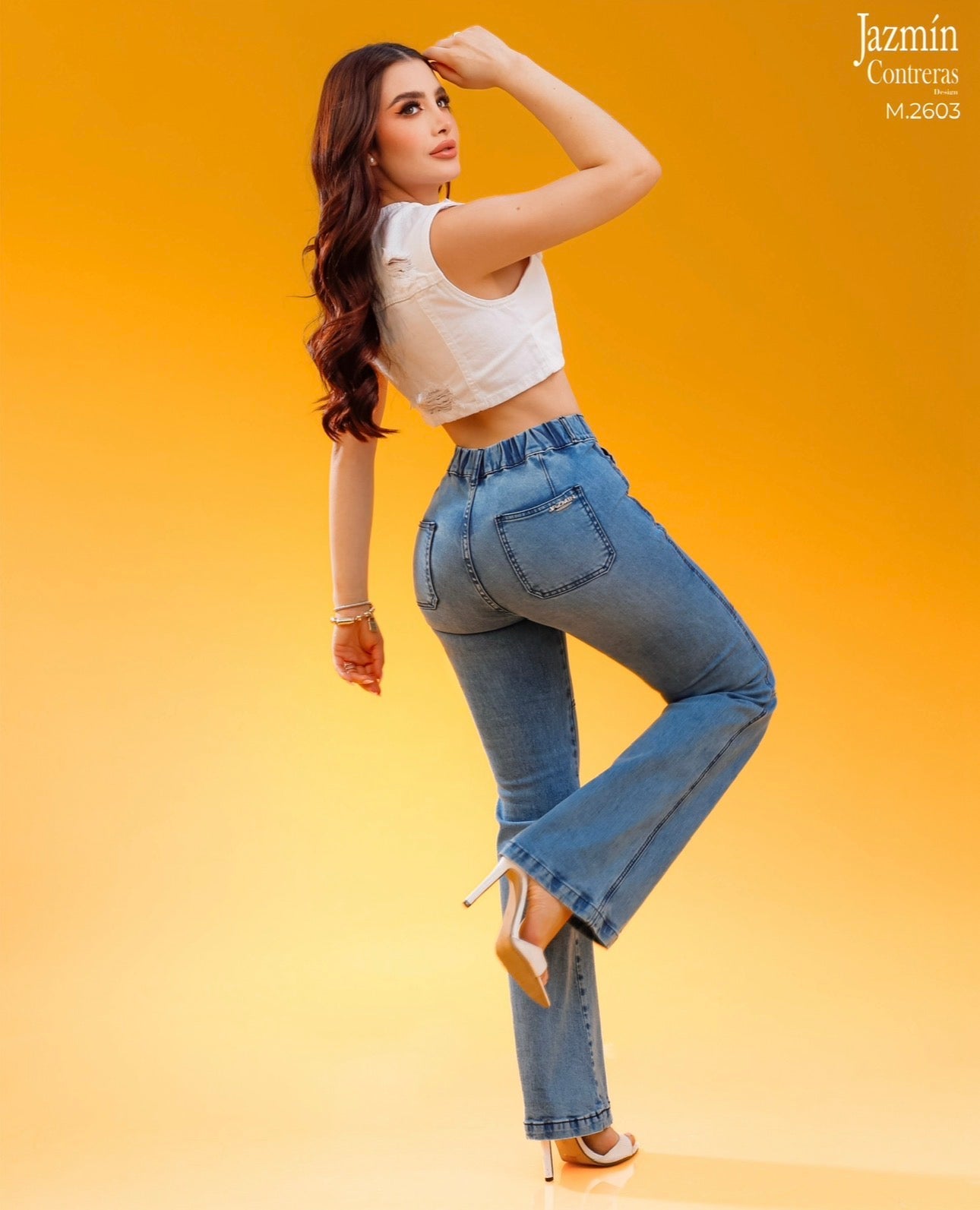 Jeans Wide Leg con resorte. Corte Colombiano.