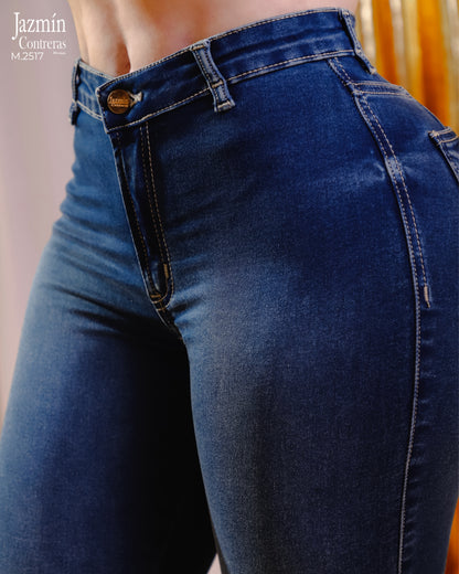 Jeans Campana, azul oscuro.