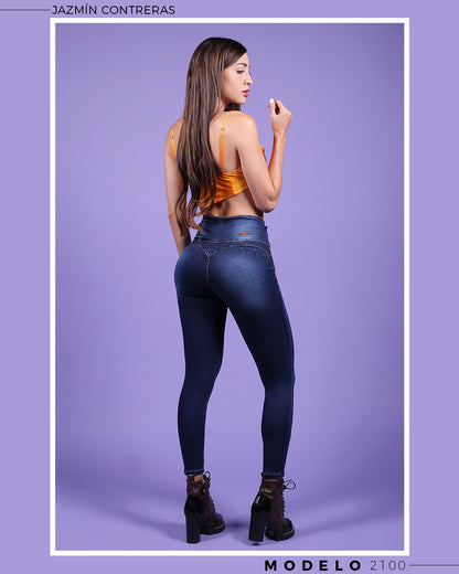 Jeans corte colombiano, con deslave