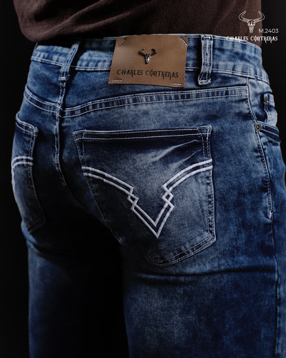 Jeans para caballero, corte slim.