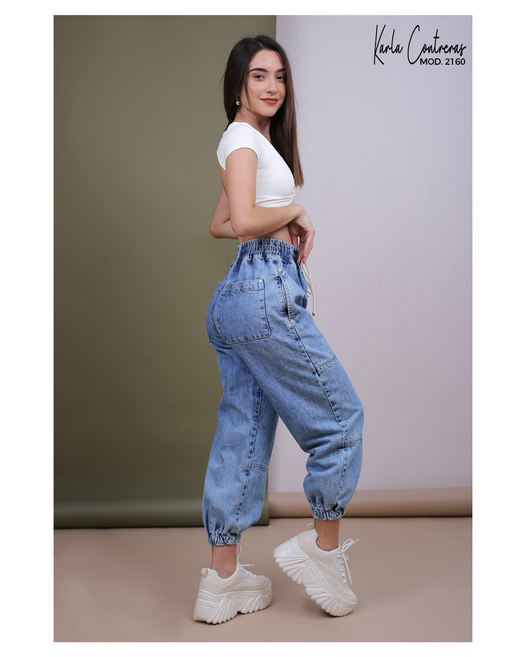 Jogger Oversize, azul marmol claro.