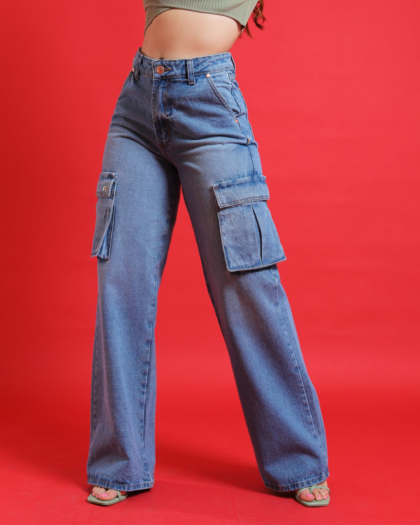 Jeans Cargo, de pierna ancha.