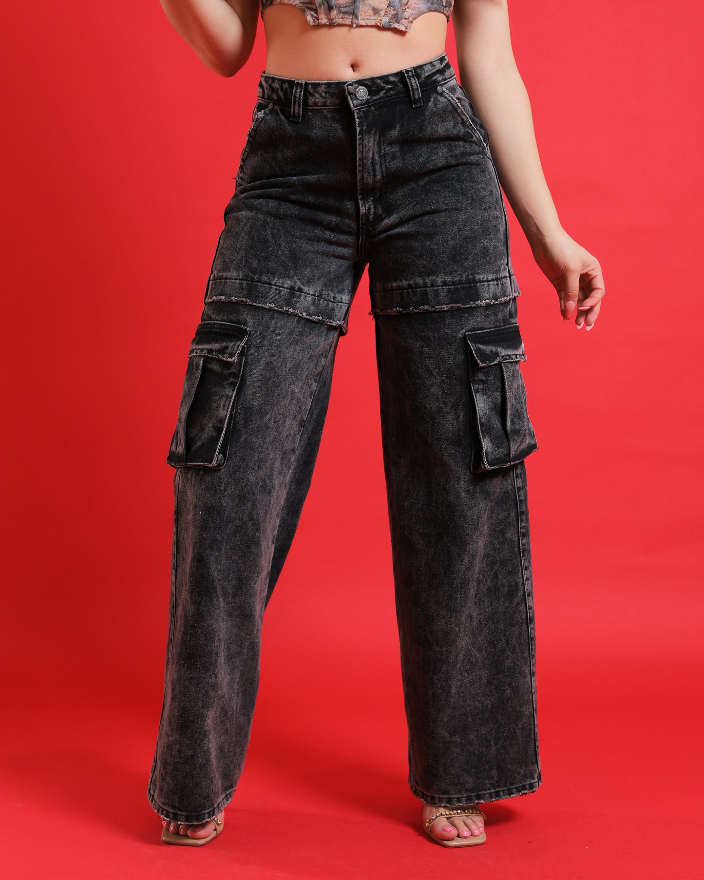 Jeans Cargo, wide leg. Mezclilla Rigida.