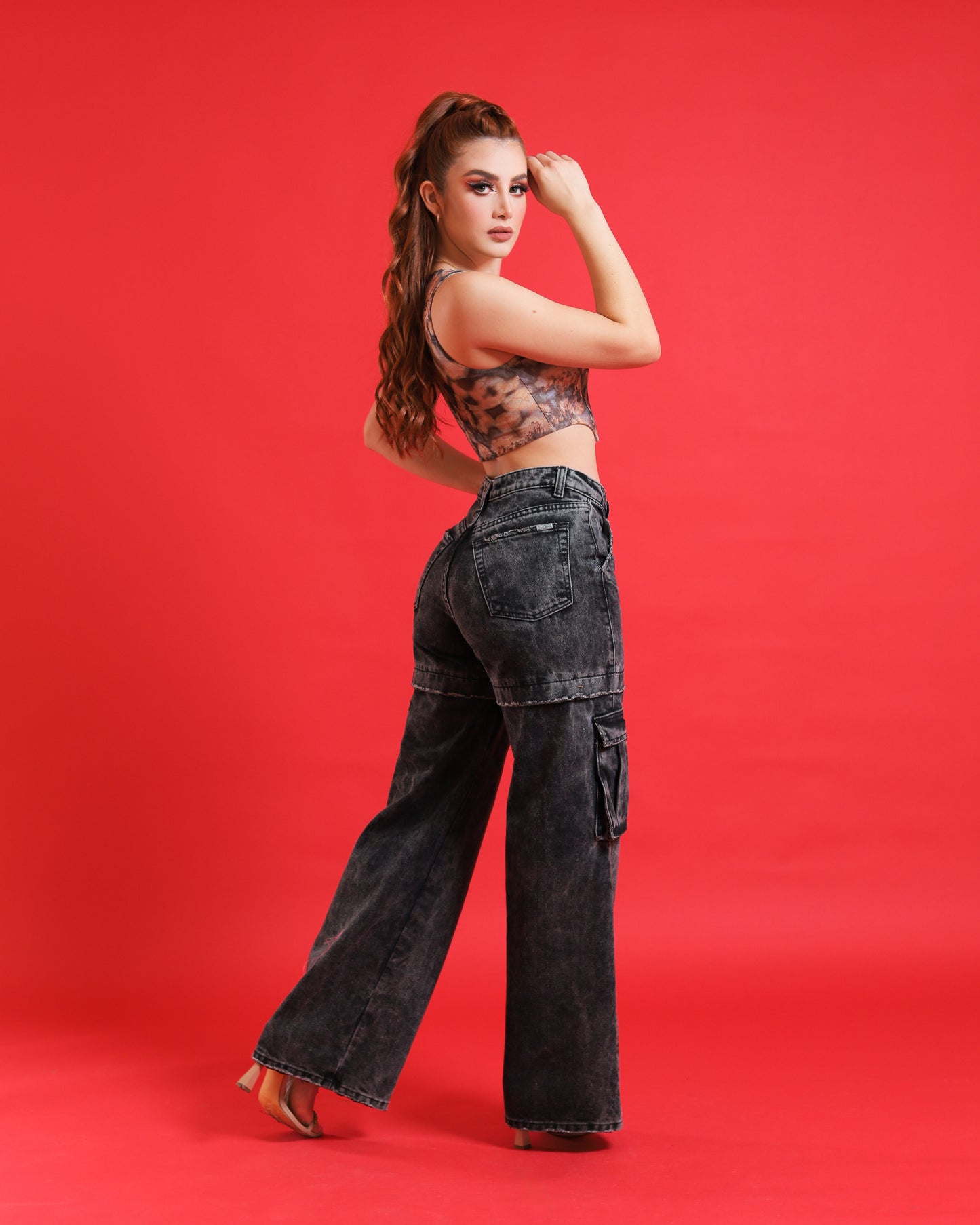 Jeans Cargo, wide leg. Mezclilla Rigida.