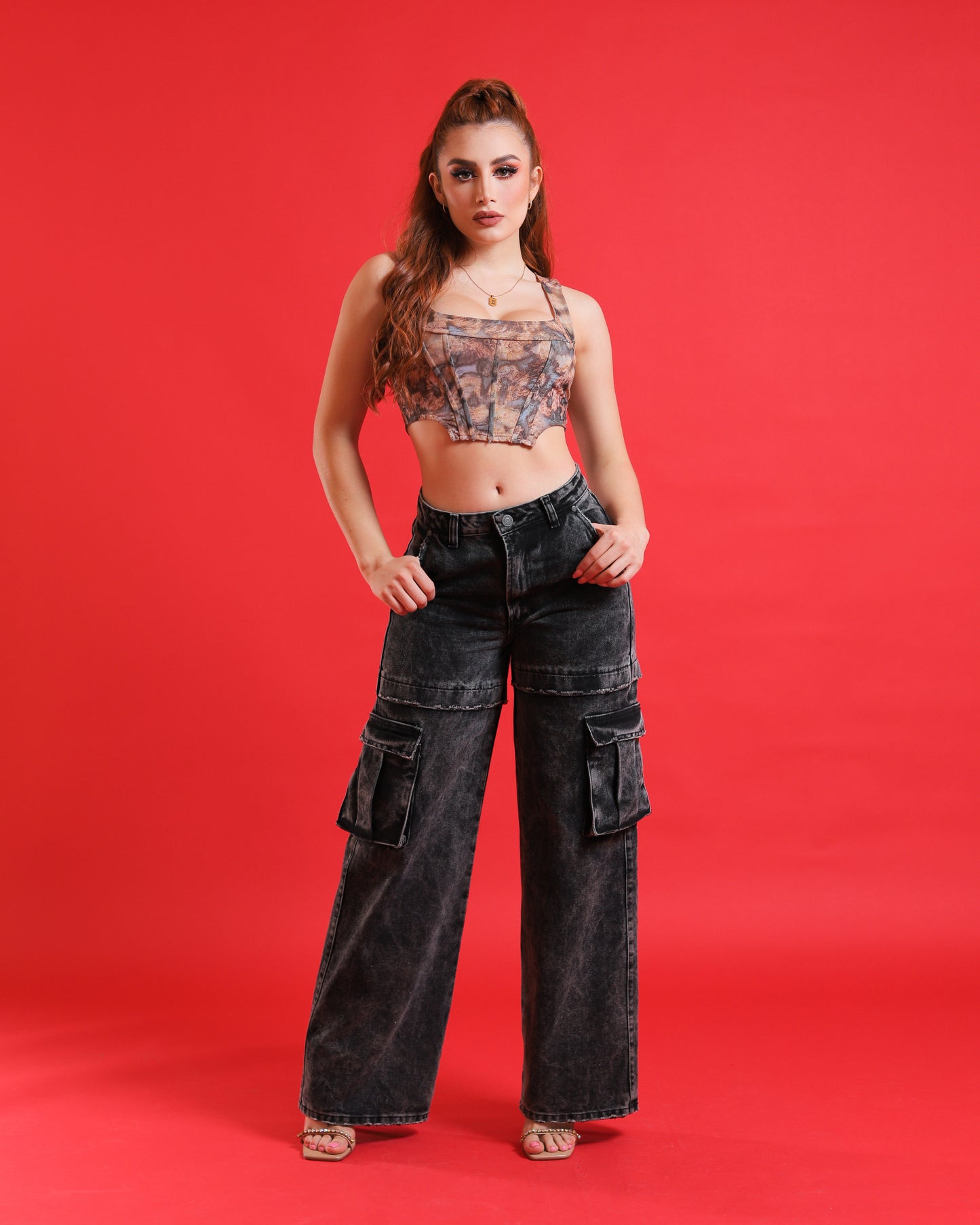 Jeans Cargo, wide leg. Mezclilla Rigida.