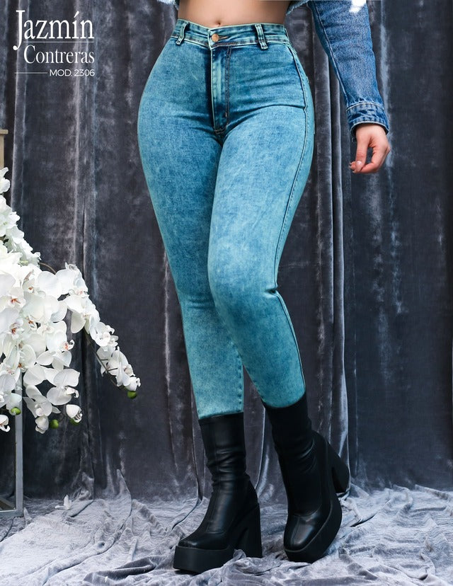 Skinny jeans tiro alto corte colombiano básico