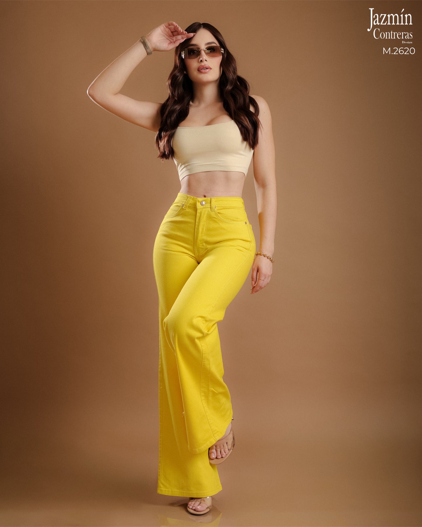 Jeans Wide Leg, amarillo. Horma Colombiana.