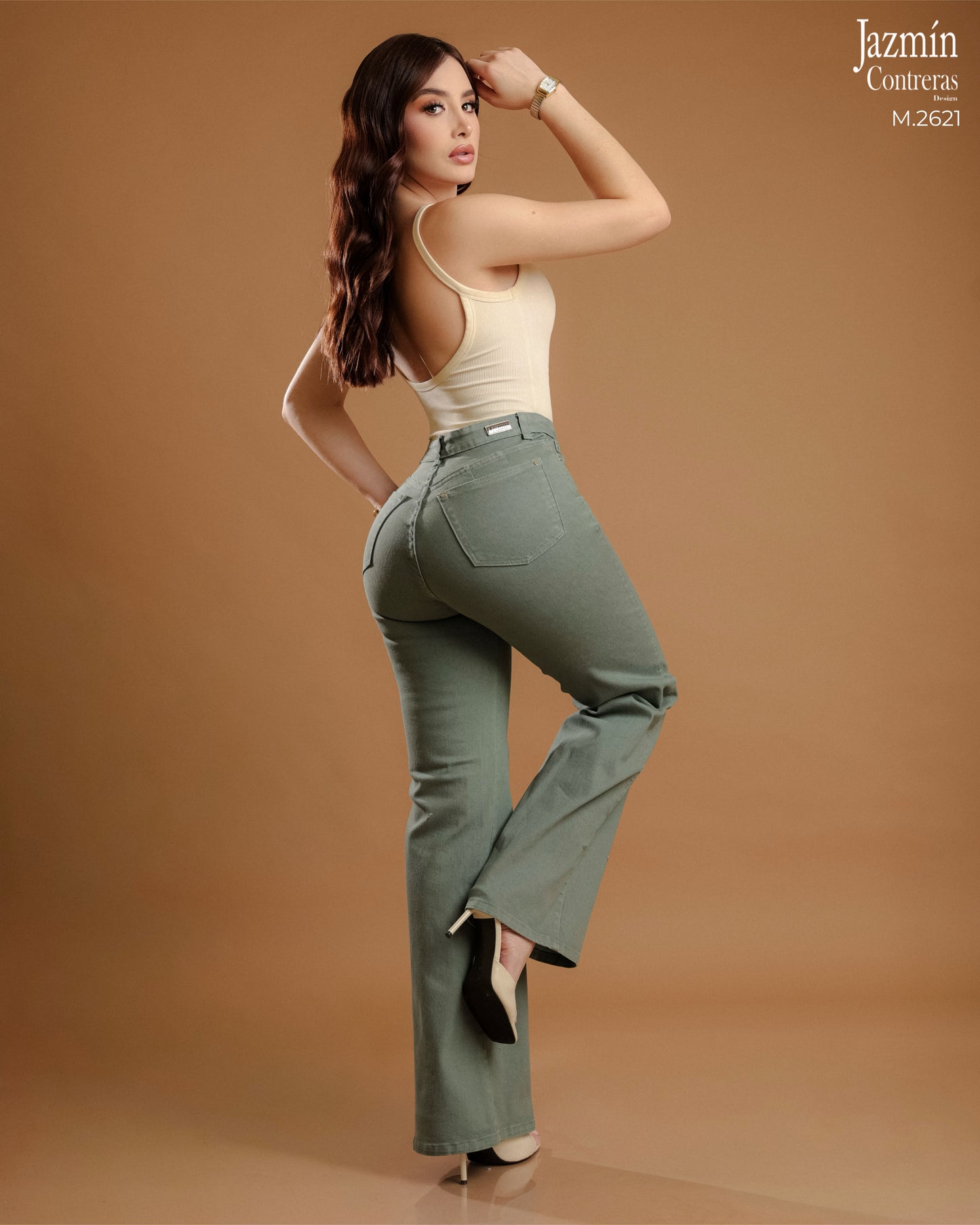 Jeans Wide Leg, verde olivo, horma colombiana.