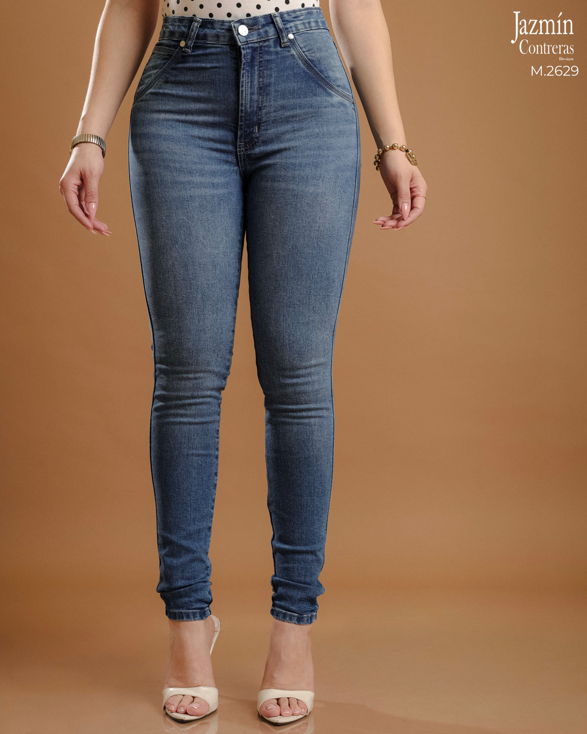 Jeans skinny, horma colombiana.