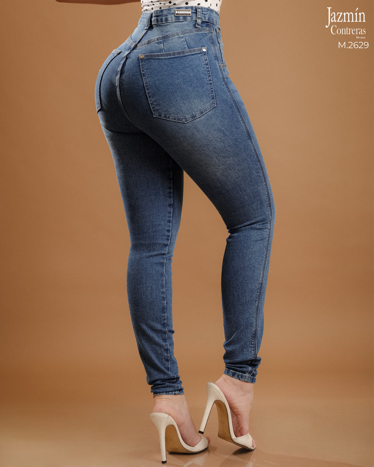Jeans skinny, horma colombiana.