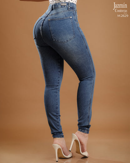 Jeans skinny, horma colombiana.