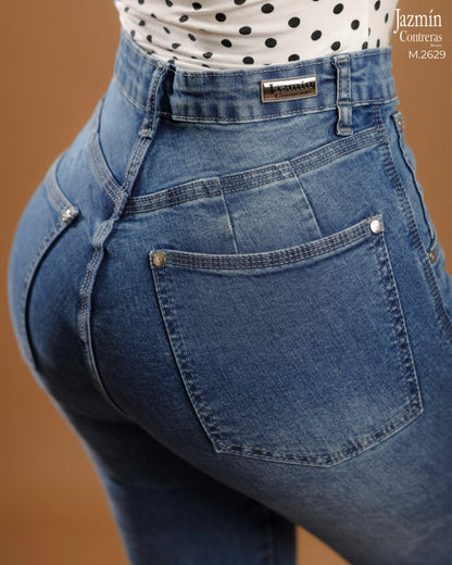 Jeans skinny, horma colombiana.