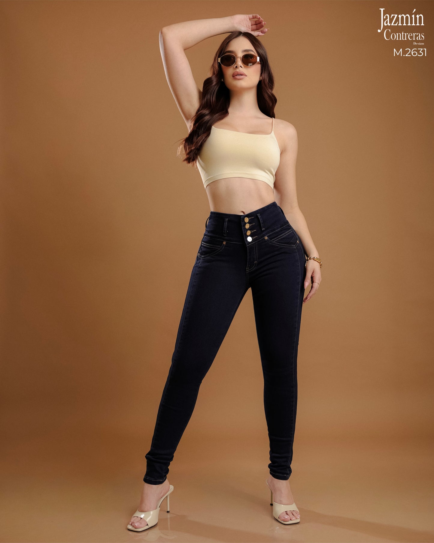 Jeans skinny horma colombiana, azul petroleo.