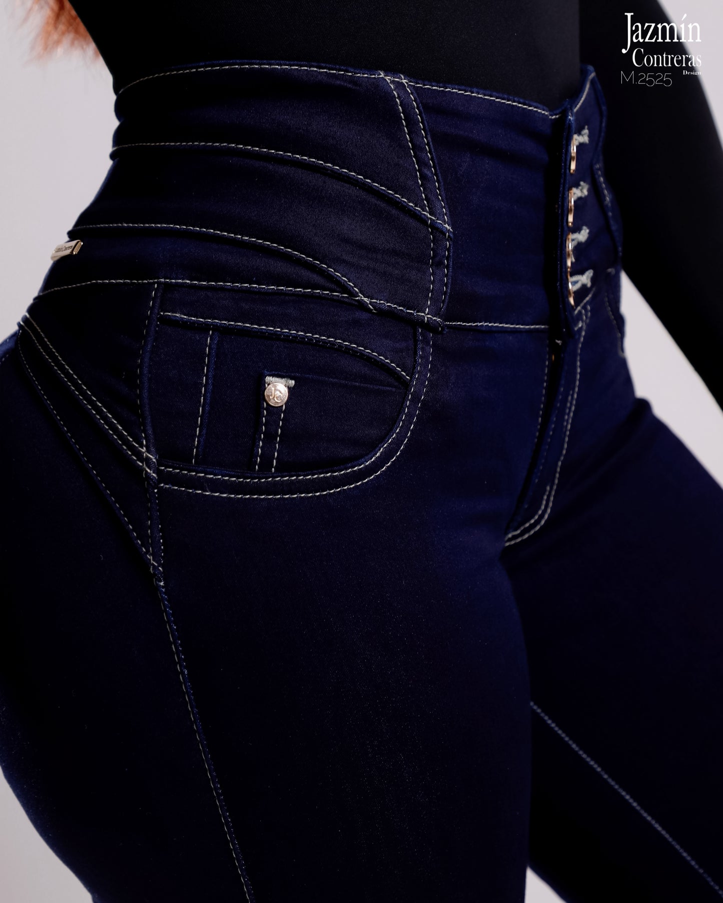 Jeans colombiano, azul petroleo.